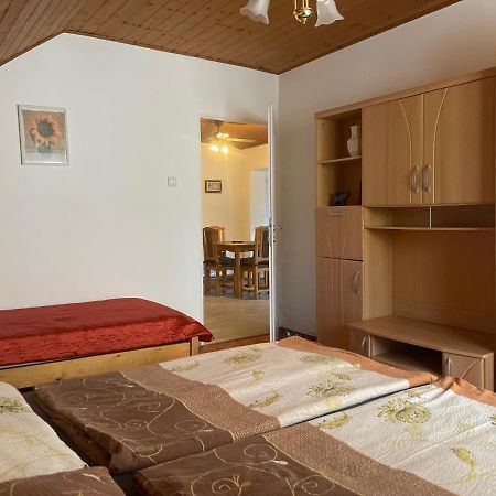 Jasmin Apartman Balatongyörök المظهر الخارجي الصورة