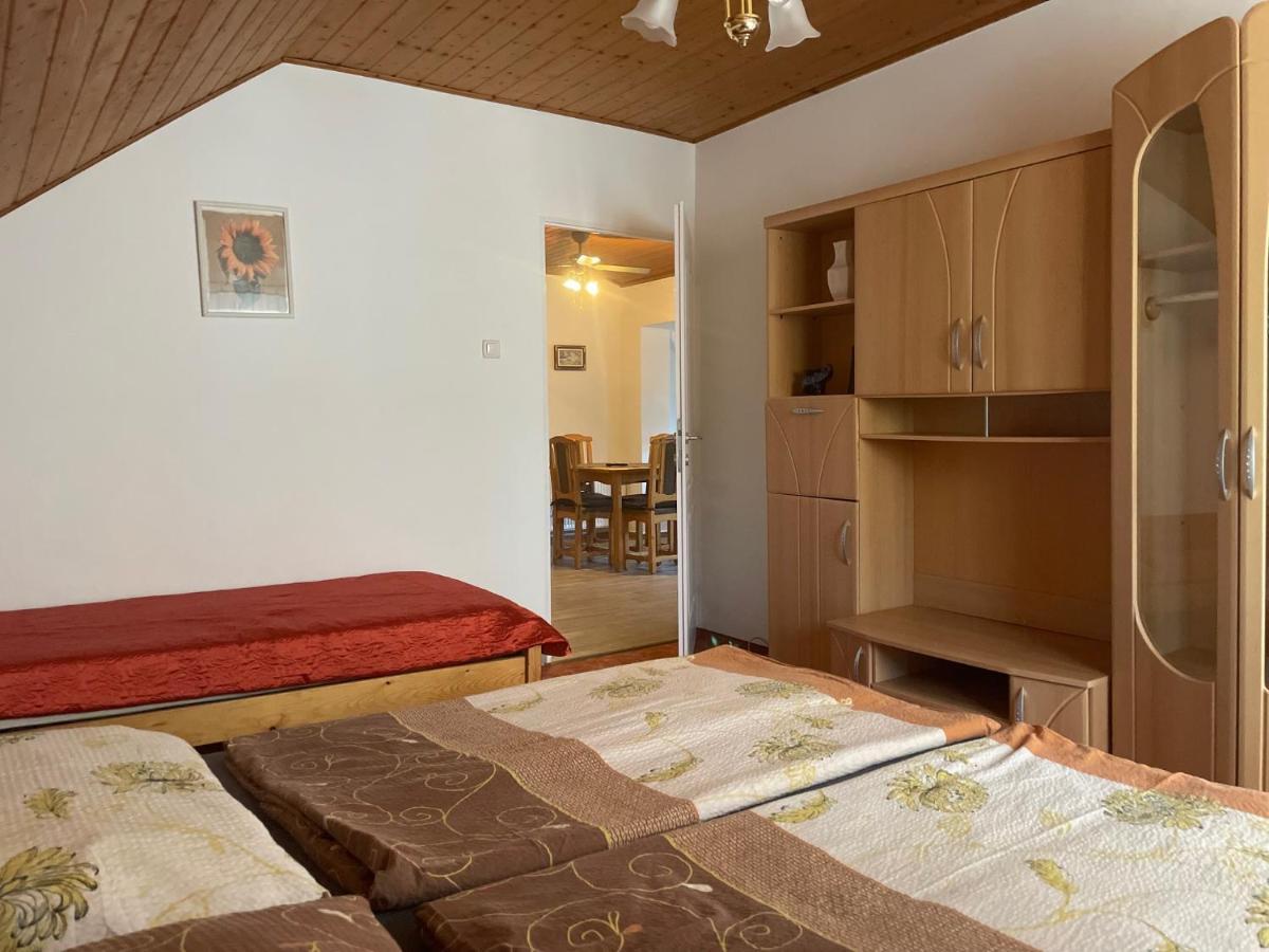 Jasmin Apartman Balatongyörök المظهر الخارجي الصورة